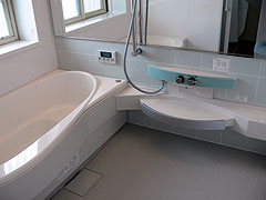 ���C�E����