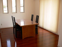 �m���E�m��